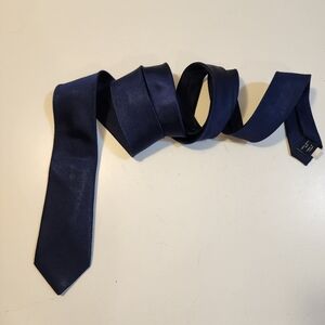 J Crew Elegant Navy Blue Silk Slim Tie